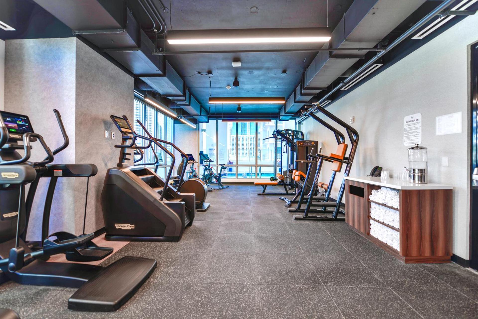 Stylish Stay In The Heart Of Miami - Walk To Bayside & Bayfront Park ميامي المظهر الخارجي الصورة