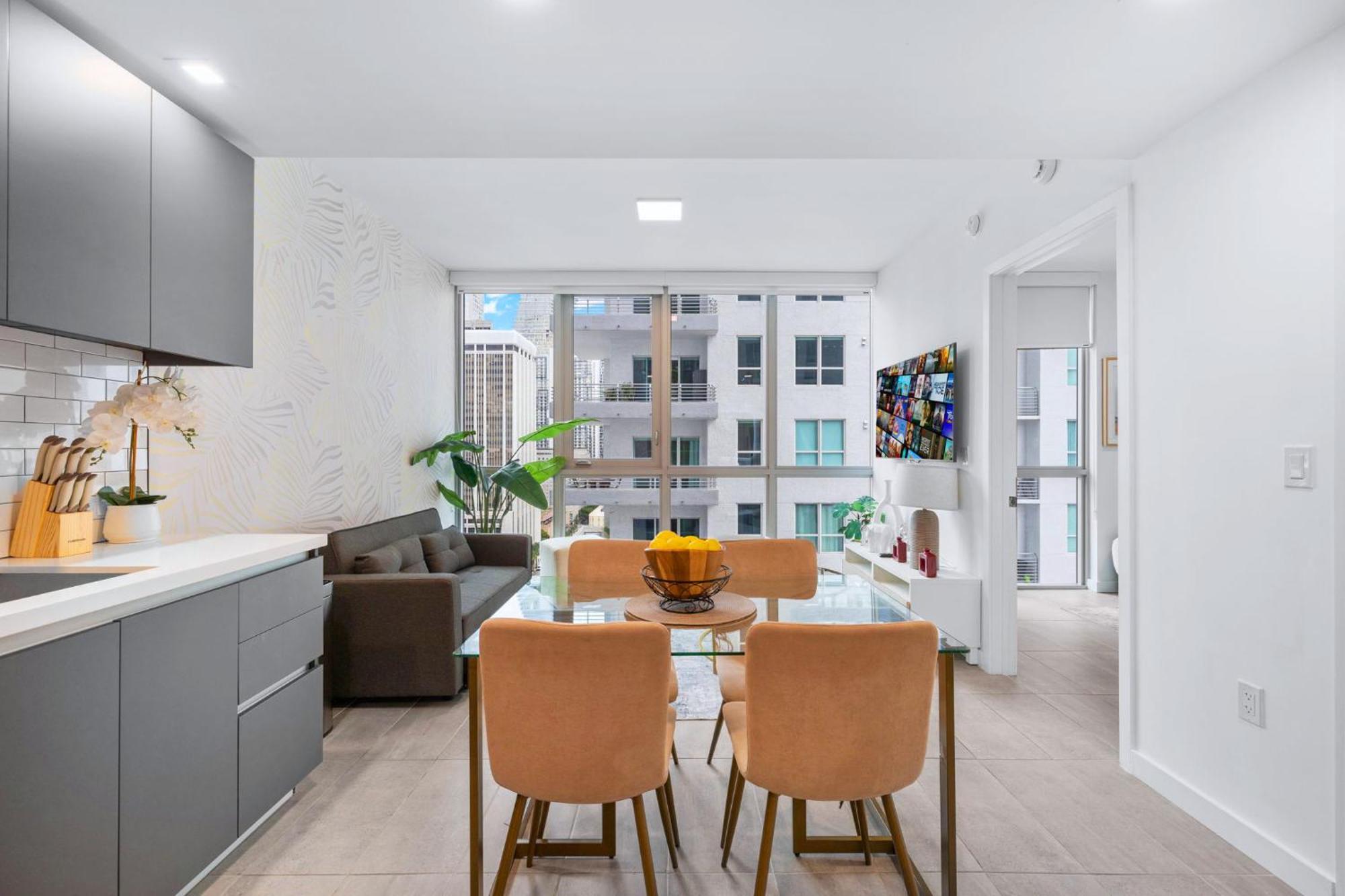Stylish Stay In The Heart Of Miami - Walk To Bayside & Bayfront Park ميامي المظهر الخارجي الصورة