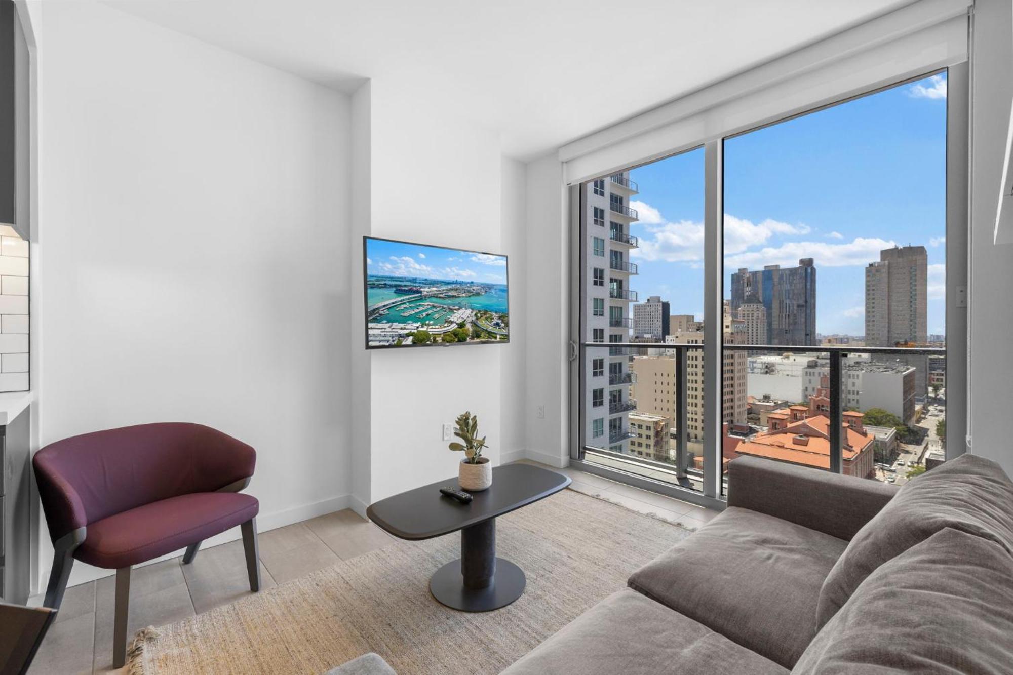 Stylish Stay In The Heart Of Miami - Walk To Bayside & Bayfront Park ميامي المظهر الخارجي الصورة